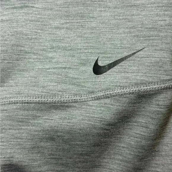 Nike Dri-Fit Gray High Waisted Bicycle Shorts Size XS. Great Condition - Picture 7 of 7